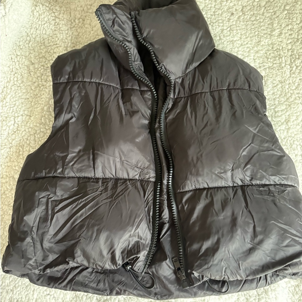 Quilted Sleeveless Puffer Vest